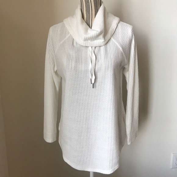 White Cowl Neck Pullover Top - Picture 8 of 8